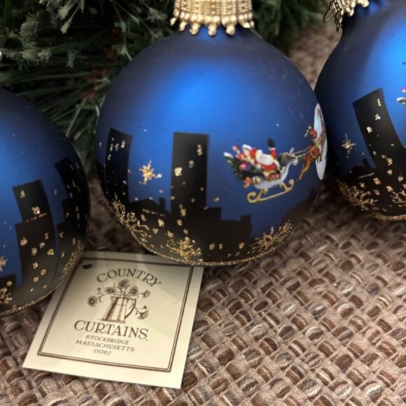 Country Curtains Set of 3 Hand Painted Santa and Sleigh over Jesus Church in Eve - Picture 3 of 4